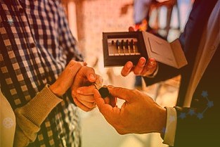 300036超圖軟件4月6日早盤數據:較昨日下跌0.14%