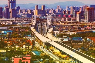 全國首個!青島港前灣港區加氫站項目通過工程“云驗收”